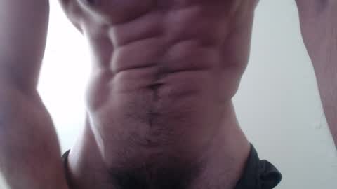 Snapshot of maluma4you chatting on 04/29/26, 03:27 maluma4you online show from 04/29/26, 03:27