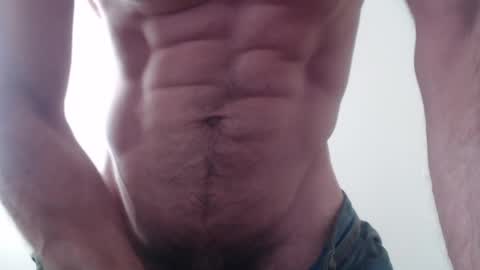 Snapshot of maluma4you chatting on 06/04/26, 04:35 maluma4you online show from 06/04/26, 04:35