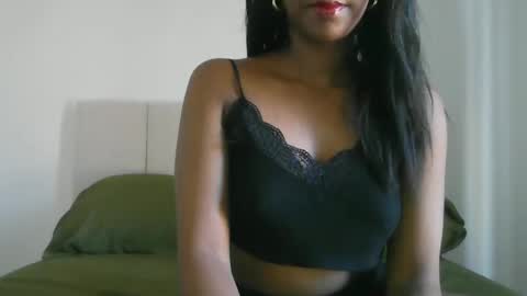 Snapshot of mamacita789 chatting on 09/27/25, 06:24 mamacita789 online show from 09/27/25, 06:24