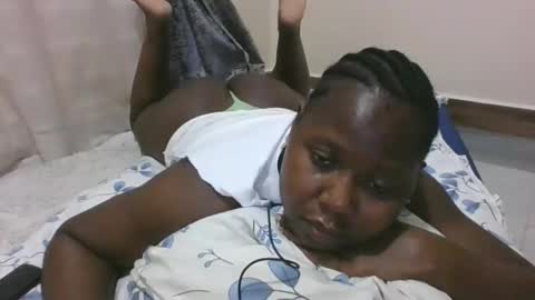 mamasita2023 online show from 12/01/24, 08:20