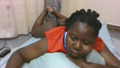 mamasita2023 online show from 01/07/25, 07:17