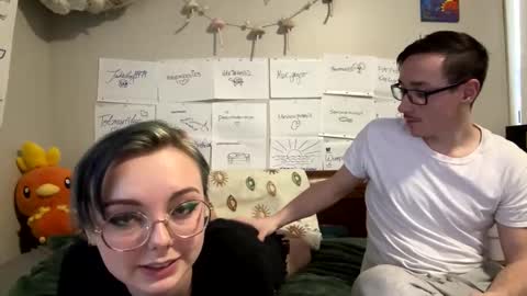 MamiCloudz online show from 03/09/25, 12:10