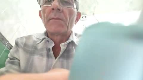 Snapshot of mamuka157 chatting on 11/04/25, 05:56 mamuka157 online show from 11/04/25, 05:56