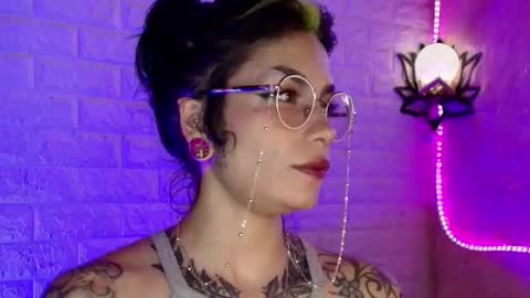   online show from 09/10/25, 05:29
