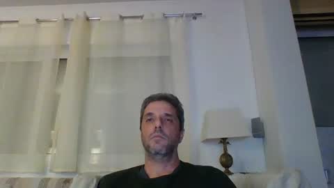 Snapshot of man211172 chatting on 01/29/25, 07:00 man211172 online show from 01/29/25, 07:00