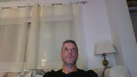 Snapshot of man211172 chatting on 03/03/25, 06:01 man211172 online show from 03/03/25, 06:01