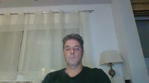 Snapshot of man211172 chatting on 11/01/25, 03:36 man211172 online show from 11/01/25, 03:36