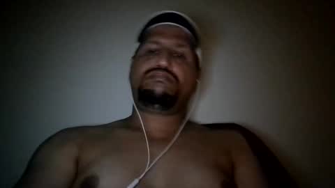Man new online show from 02/16/25, 12:41