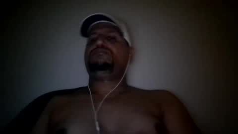 Man new online show from 03/08/25, 01:39