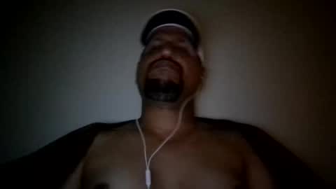 Man new online show from 09/16/25, 12:00
