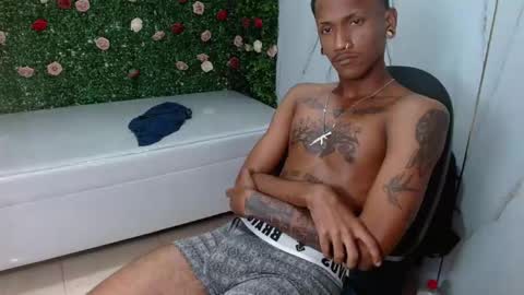 Snapshot of man_san11 chatting on 12/13/25, 07:53 man_san11 online show from 12/13/25, 07:53