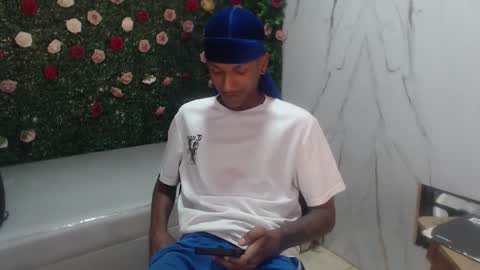 man_san11 online show from 03/17/26, 03:37