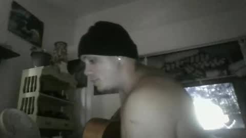 Snapshot of manaworks808 chatting on 10/16/25, 08:43 manaworks808 online show from 10/16/25, 08:43