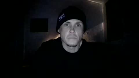 Snapshot of manaworks808 chatting on 12/05/25, 06:11 manaworks808 online show from 12/05/25, 06:11