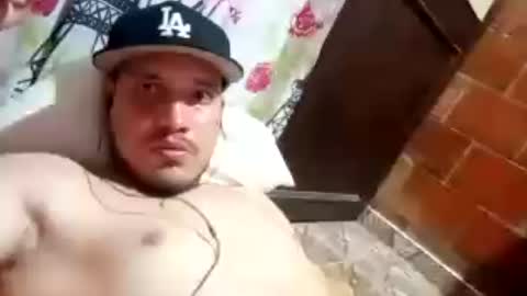 Snapshot of mandingo477 chatting on 06/12/26, 05:39 mandingo477 online show from 06/12/26, 05:39