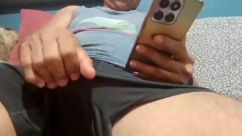 Snapshot of mandrilo7379 chatting on 10/04/25, 07:50 mandrilo7379 online show from 10/04/25, 07:50