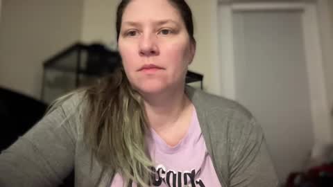 Mandy online show from 12/24/24, 06:44