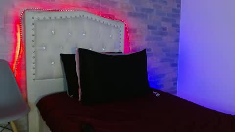 MANDY  online show from 10/20/25, 12:16