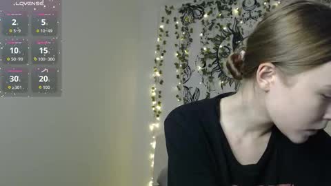 Snapshot of mandymilson chatting on 10/10/25, 03:11 Mandy online show from 10/10/25, 03:11