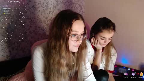 Snapshot of mandymilson chatting on 10/19/25, 06:19 Mandy online show from 10/19/25, 06:19