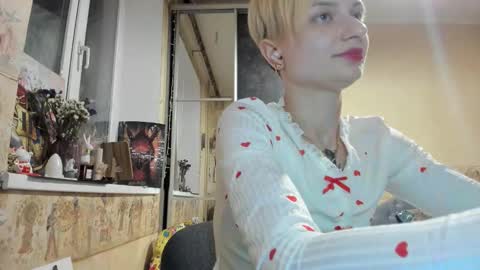 Mandy online show from 09/19/25, 04:51