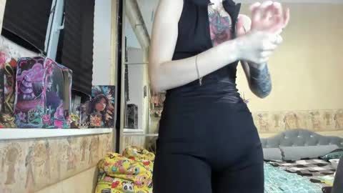 Mandy online show from 05/14/26, 04:14