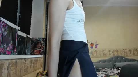 Mandy online show from 06/17/26, 05:36