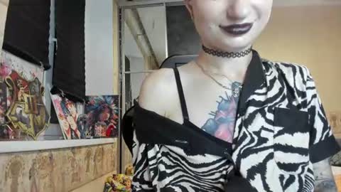 Mandy online show from 07/28/26, 08:52