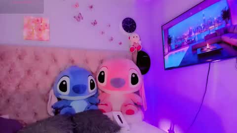 Snapshot of manellyksparklee chatting on 11/23/25, 10:42 manellyksparklee online show from 11/23/25, 10:42