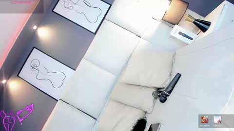 manellyksparklee online show from 05/11/26, 01:06