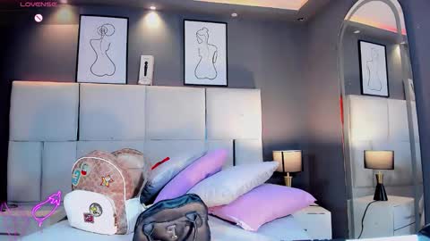 manellyksparklee online show from 06/06/26, 12:43