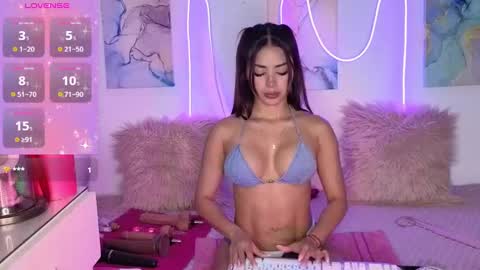 Mane Summers online show from 09/23/25, 04:26