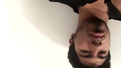 Snapshot of mangopitudo chatting on 09/16/25, 10:11 Manguito online show from 09/16/25, 10:11