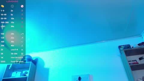 Snapshot of mangxx chatting on 09/28/25, 03:01 Danny online show from 09/28/25, 03:01