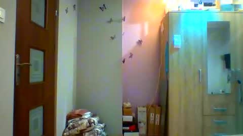 Snapshot of manh3 chatting on 05/21/26, 08:16 Man37 online show from 05/21/26, 08:16