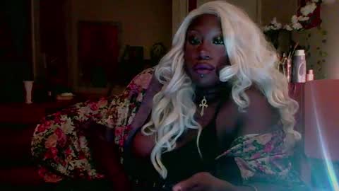 manicpixiedreamgirl__ online show from 09/17/25, 03:08