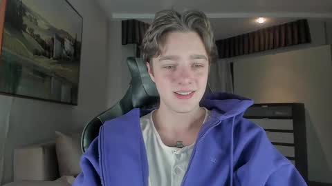 Snapshot of mannyforreal chatting on 02/04/25, 05:01 mannyforreal online show from 02/04/25, 05:01