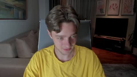 Snapshot of mannyforreal chatting on 10/22/25, 05:45 mannyforreal online show from 10/22/25, 05:45