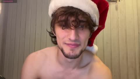 Snapshot of manolein chatting on 12/25/24, 12:27 manolein online show from 12/25/24, 12:27