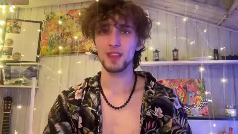 Snapshot of manolein chatting on 12/27/24, 11:10 manolein online show from 12/27/24, 11:10