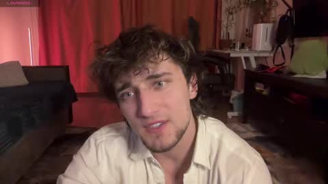 Snapshot of manolein chatting on 02/20/25, 09:42 manolein online show from 02/20/25, 09:42