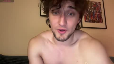 Snapshot of manolein chatting on 02/21/25, 12:49 manolein online show from 02/21/25, 12:49