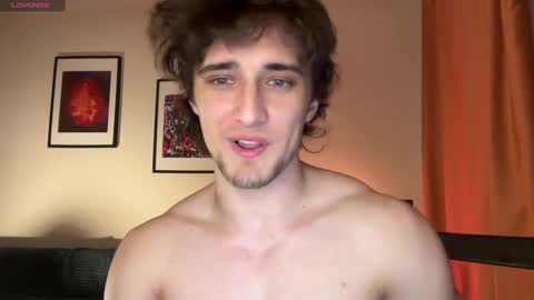 Snapshot of manolein chatting on 02/22/25, 11:13 manolein online show from 02/22/25, 11:13