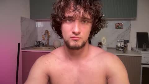 Snapshot of manolein chatting on 11/23/25, 09:25 manolein online show from 11/23/25, 09:25