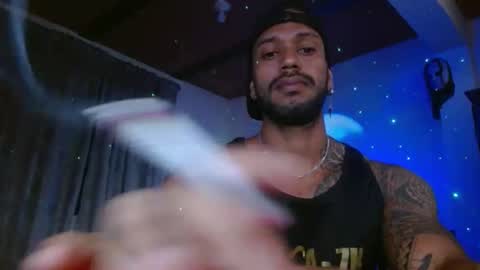 Manolo online show from 11/12/25, 03:34