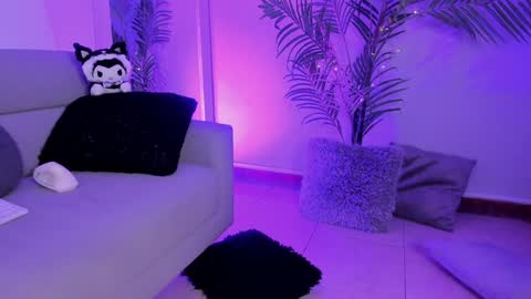Manu Velez  online show from 12/26/24, 02:37