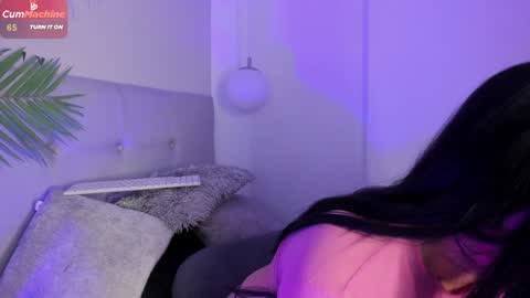 Manu Velez  online show from 01/13/25, 06:05