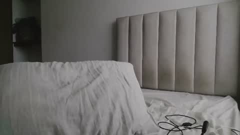 Manuel online show from 07/11/26, 03:15