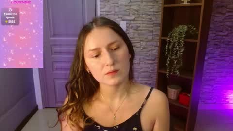 Angela online show from 02/17/25, 11:13