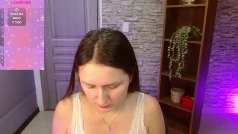 Angela online show from 02/22/25, 11:13